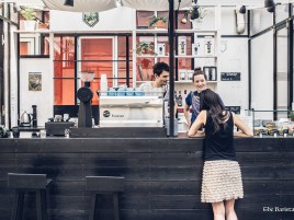 Popular cafe #1: Honor in Madeleine